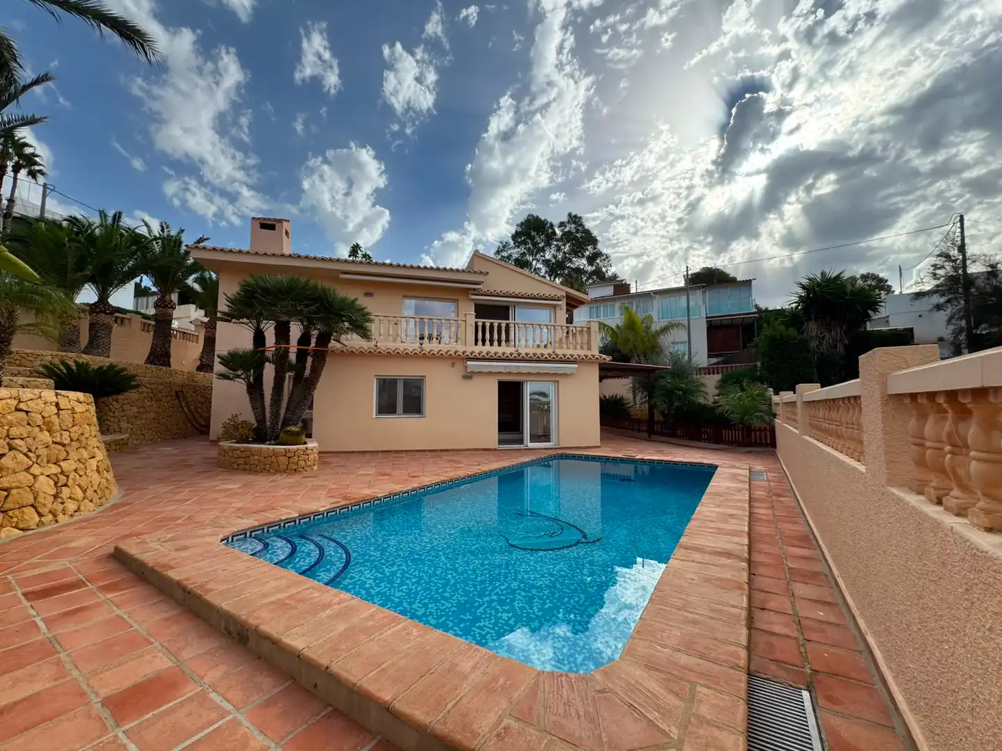 Piscina de Casa o chalet en venta en El Campello con Aire acondicionado, Calefacción y Jardín privado