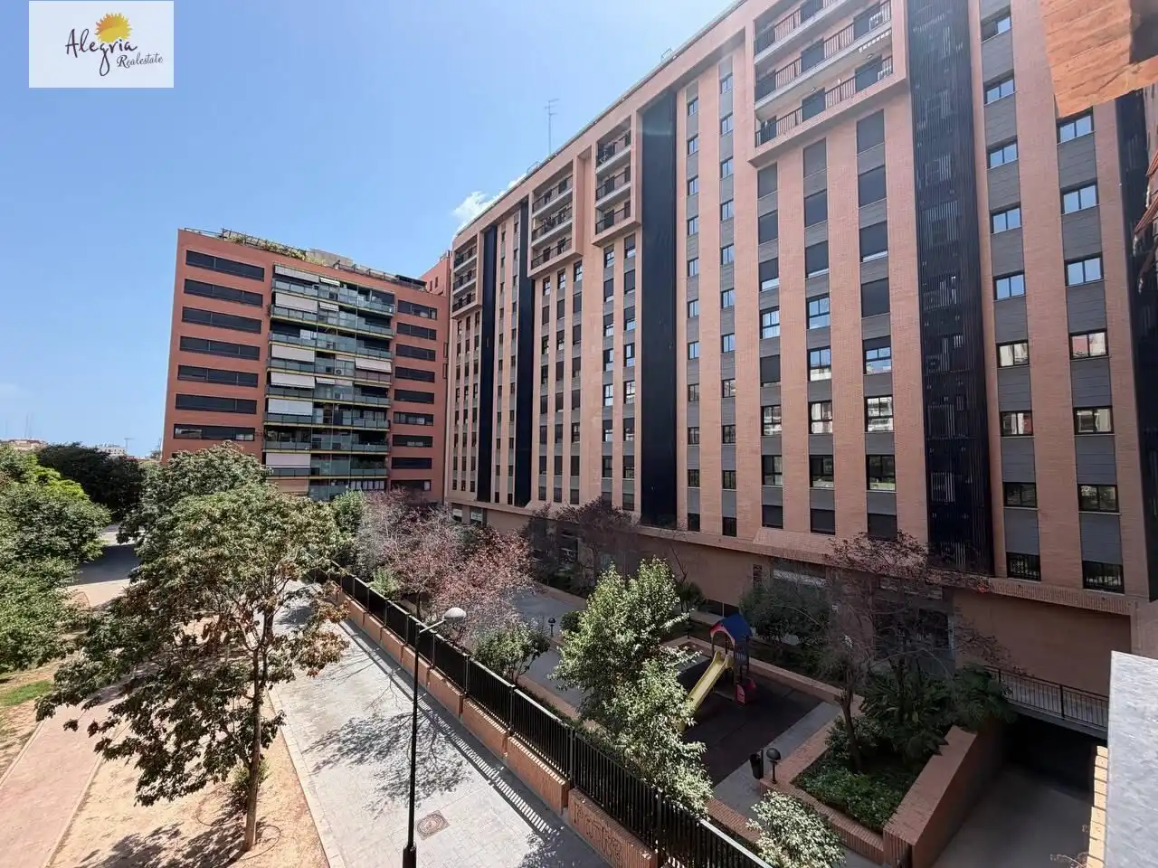 Vista exterior de Apartament de lloguer en Valencia amb Aire condicionat, Calefacció i Jardí privat