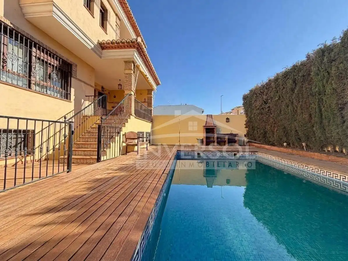 Vista exterior de Casa o chalet en venta en Maracena con Aire acondicionado, Calefacción y Jardín privado