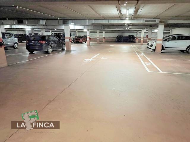 Garaje en Venta en RODRIGUEZ CABEZAS en Milán - Pumarín