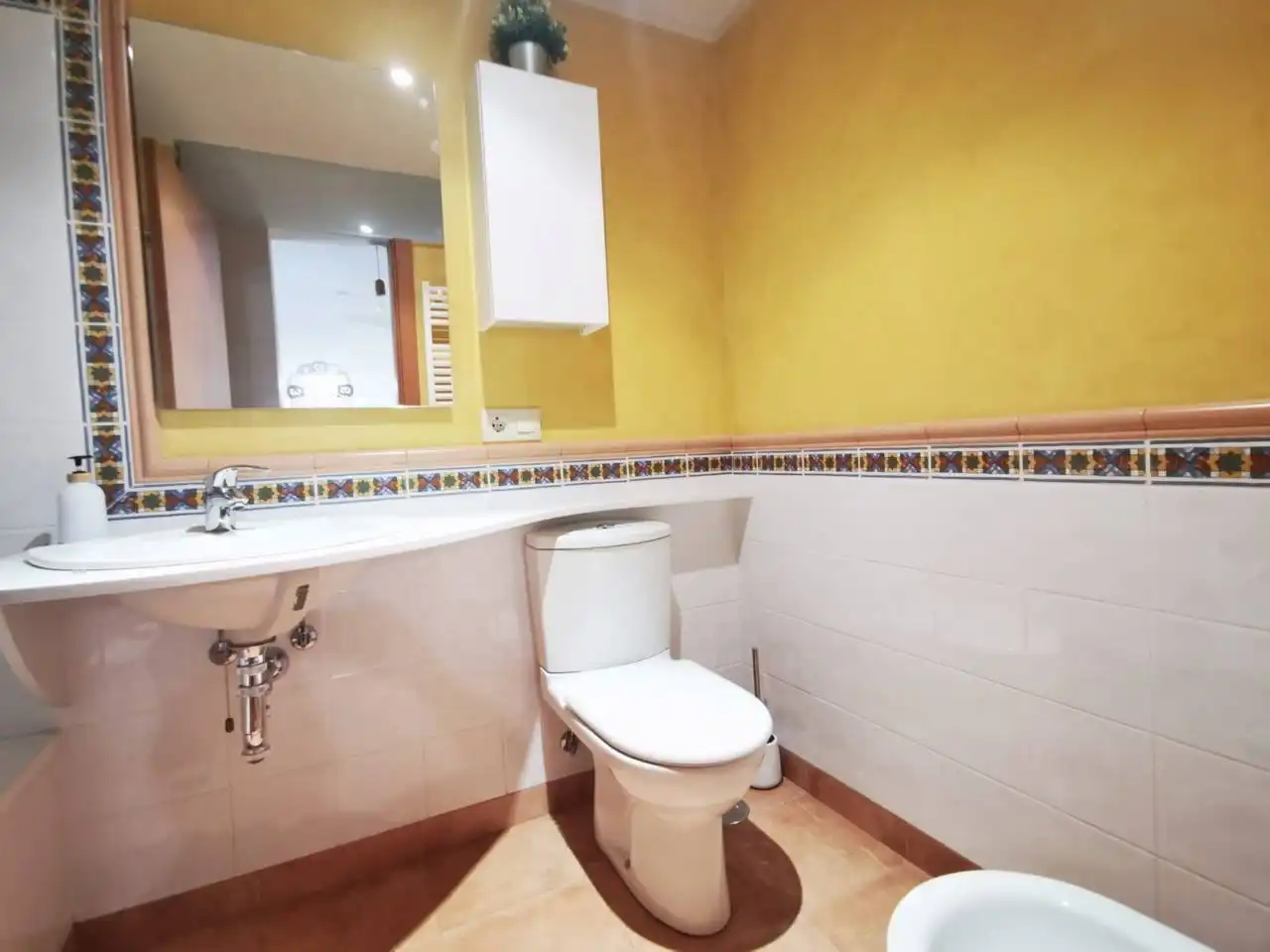 Flat for rent in Calle rosalia de castro, Salvaterra de Miño