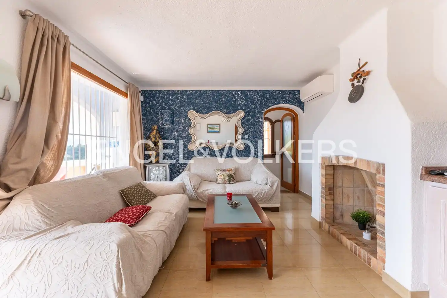 Living room of Houses for sale in Jávea / Xàbia  with Air Conditioner, Heating and Private garden