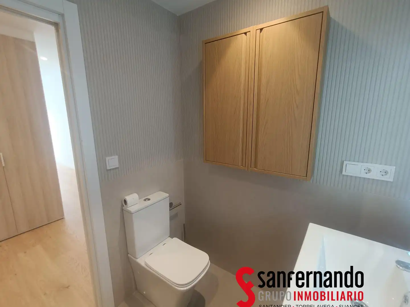 Badezimmer von Wohnung zur Miete in Santander mit Heizung, Möbliert und Balkon