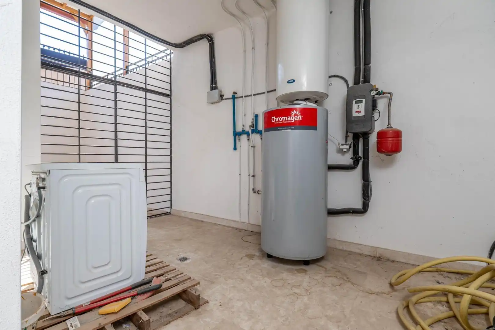 Houses for sale in Cúllar Vega  with Air Conditioner, Heating and Terrace