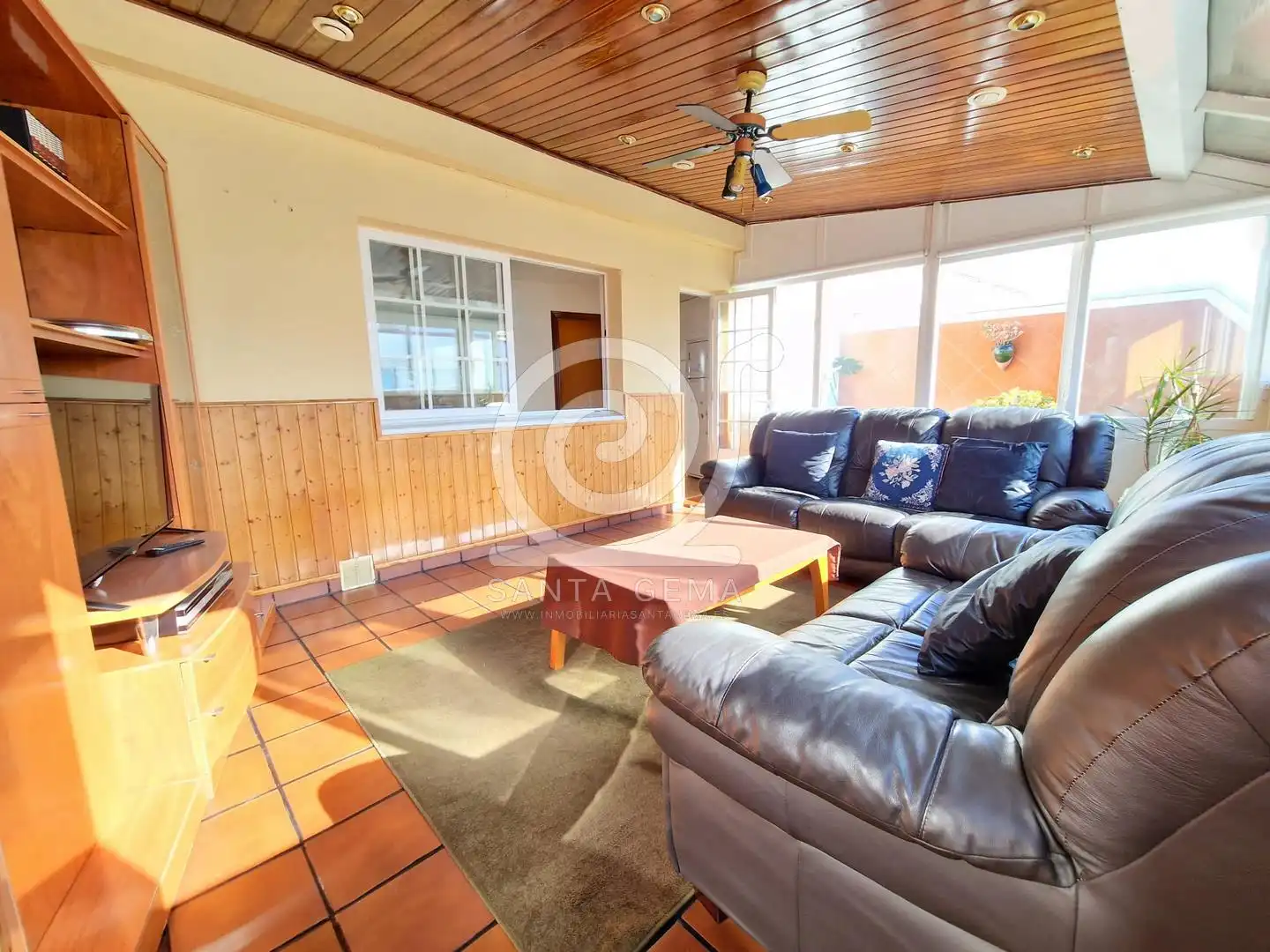 Living room of Flat for sale in A Coruña Capital   with Heating, Terrace and Furnished