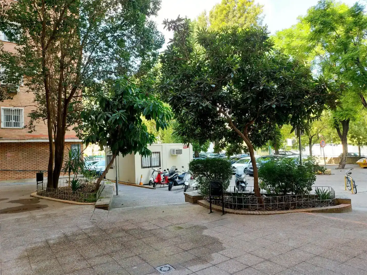 Parking de Piso en venta en  Sevilla Capital con Aire acondicionado y Balcón