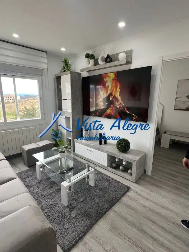 Sala de estar de Piso en venta en Haro con Calefacción y Amueblado