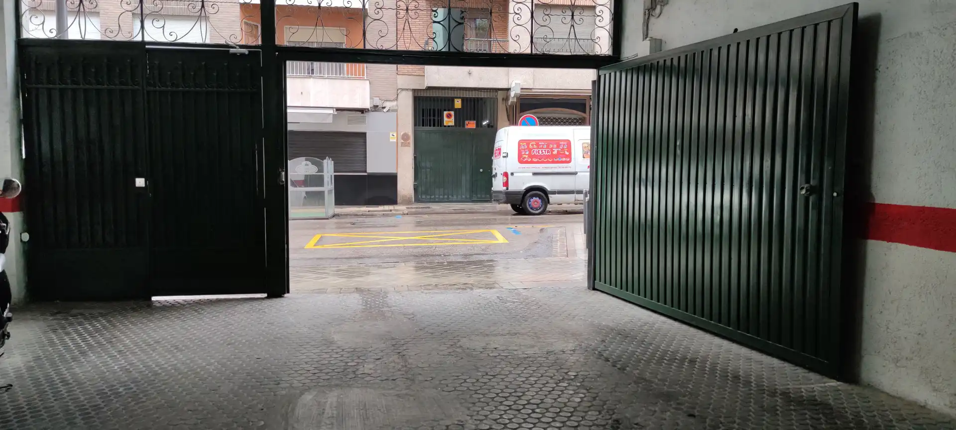 Garage for rent in Calle Sócrates, 9, Camino de Ronda