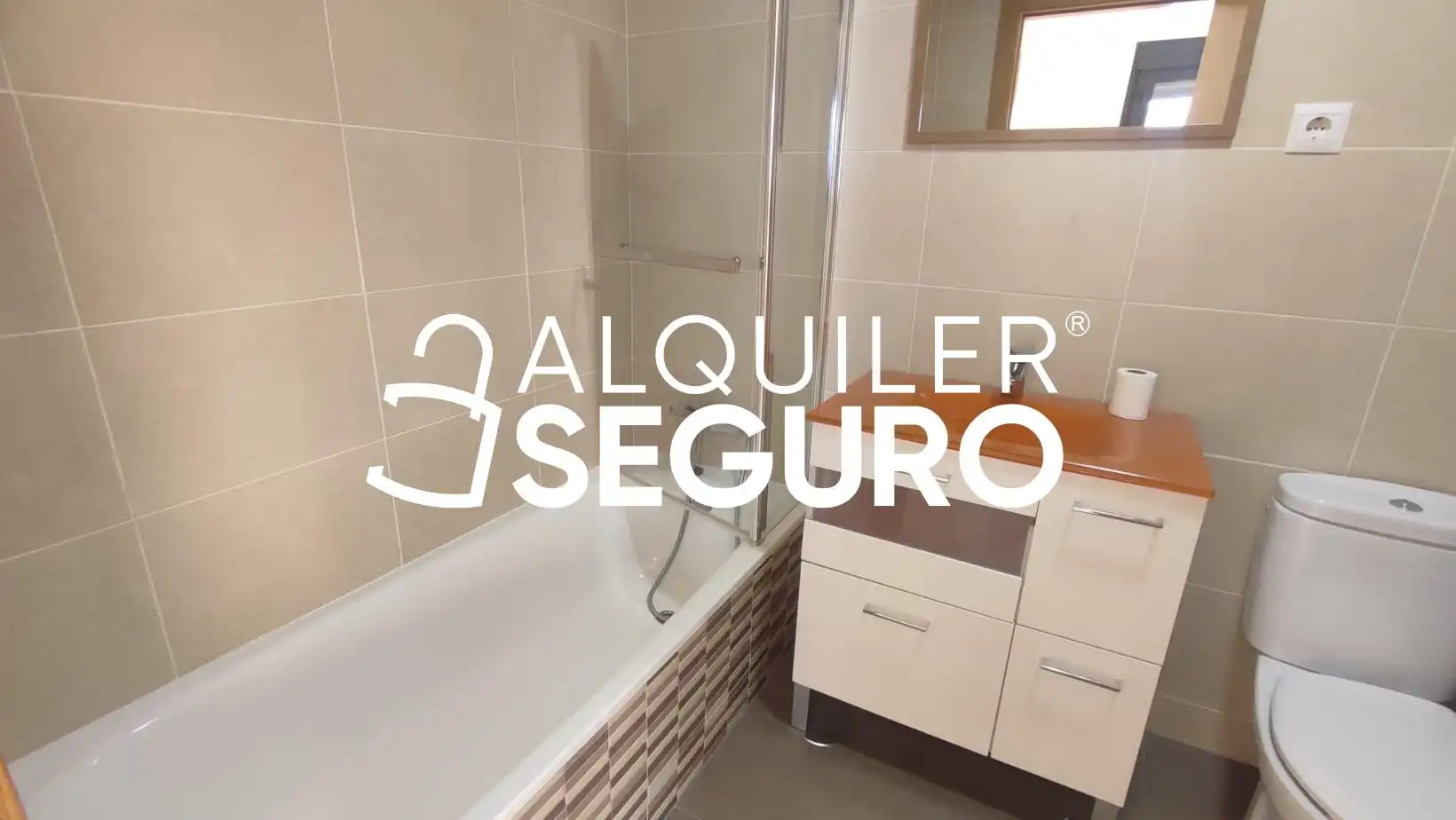 Bany de Pis de lloguer en Tres Cantos amb Aire condicionat, Calefacció i Terrassa