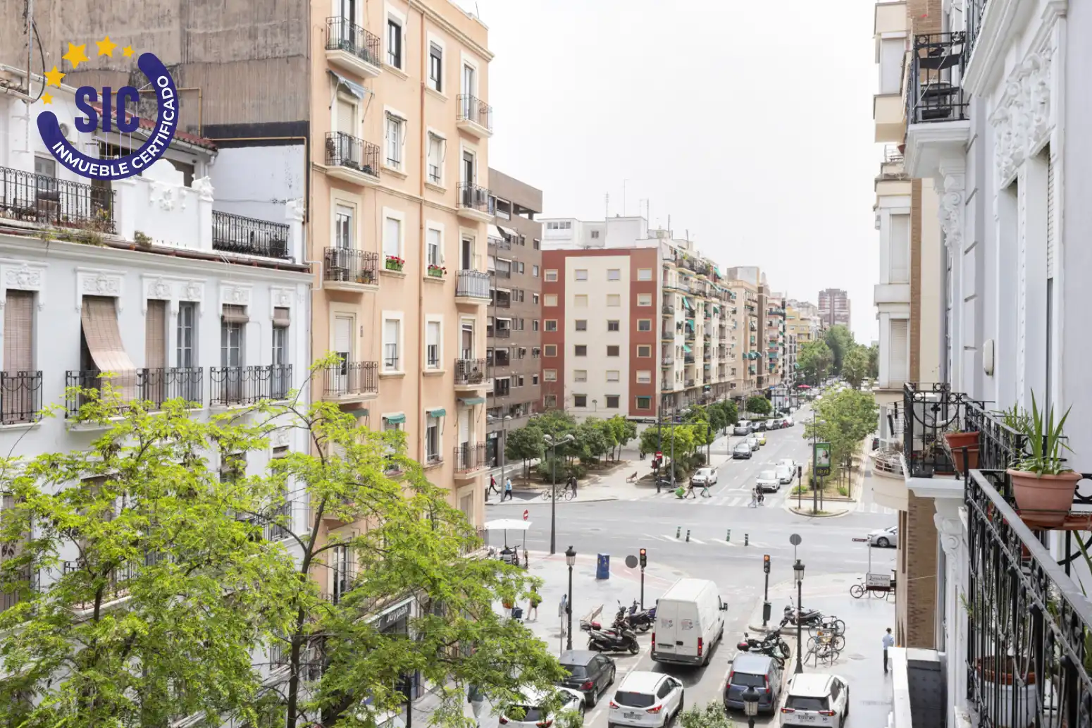 Exterior view of Flat for sale in Valencia