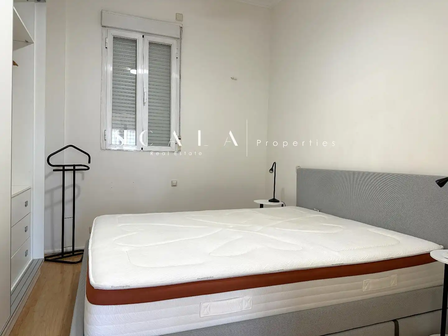 Wohnung zur Miete in Infanta Isabel, Jerónimos