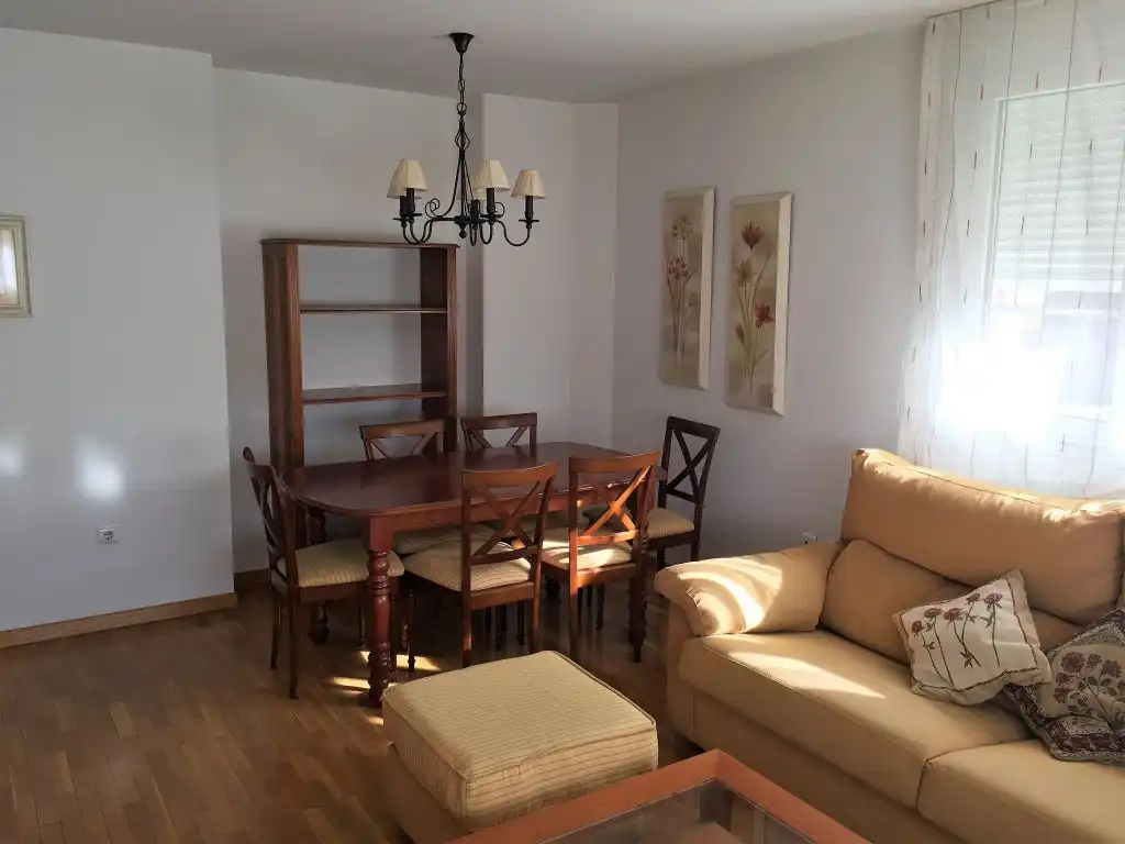Flat for rent in Arturo Eyries
