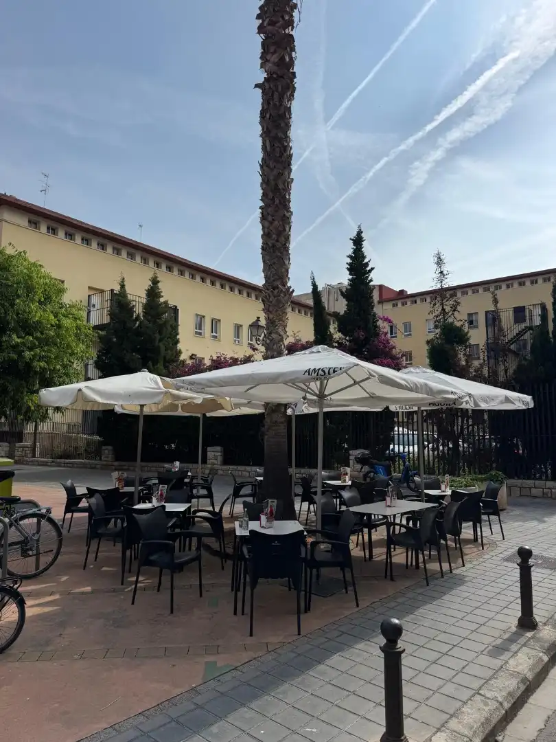 Terraza de Local en traspaso en Valencia con Aire acondicionado y Amueblado