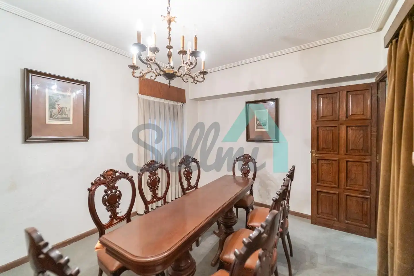Comedor de Piso en venta en Oviedo  con Calefacción y Parquet