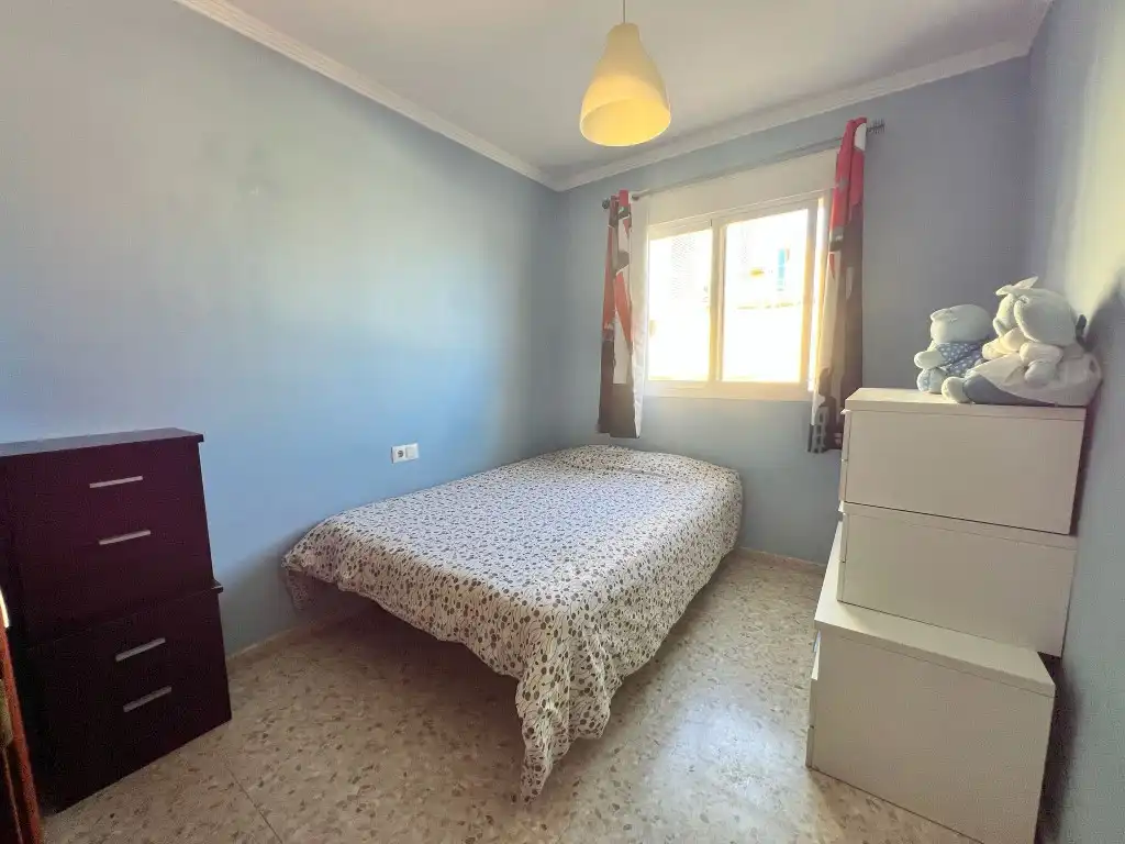 Habitación de Piso en venta en Vélez-Málaga con Aire acondicionado y Terraza