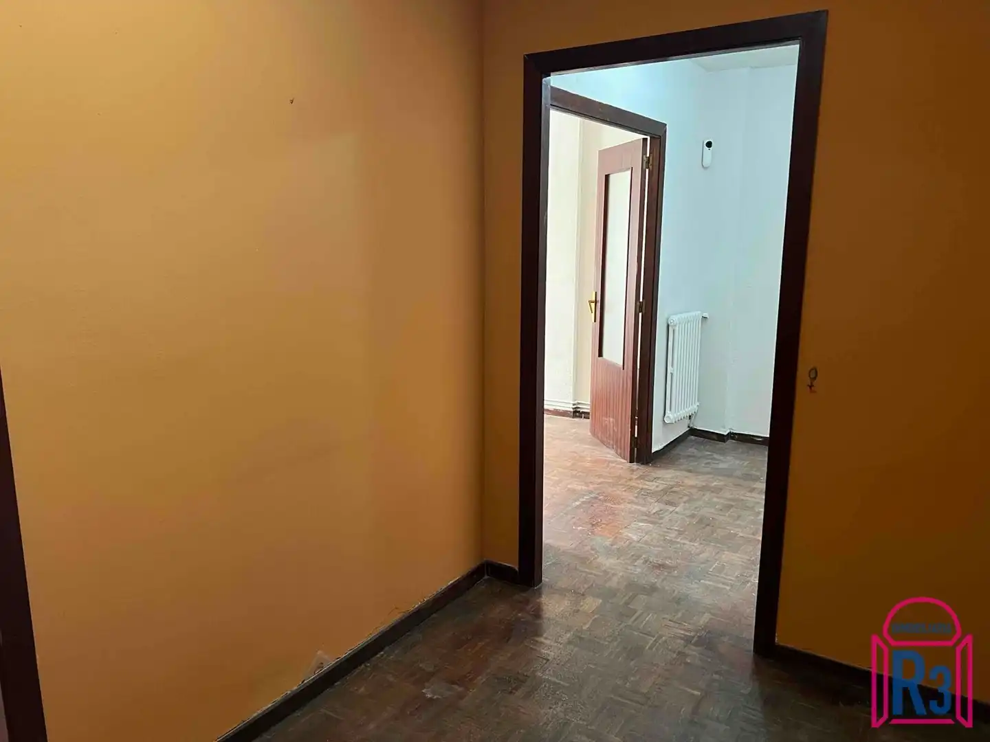 Piso en venta en León Capital  con Calefacción y Terraza