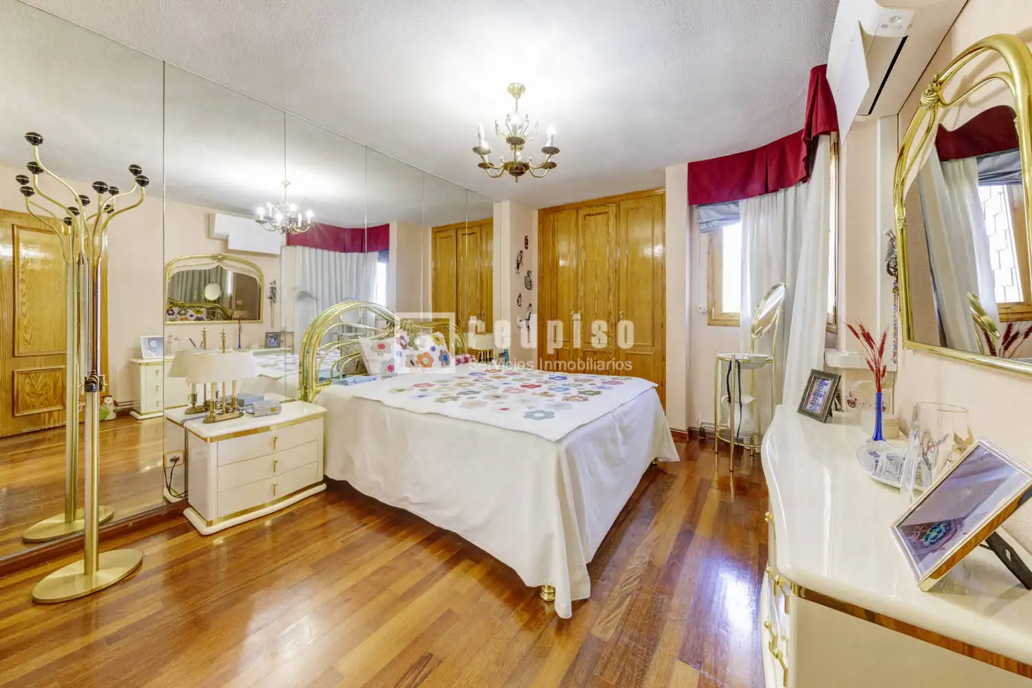 Habitación de Casa o chalet en venta en Las Rozas de Madrid con Aire acondicionado, Calefacción y Jardín privado