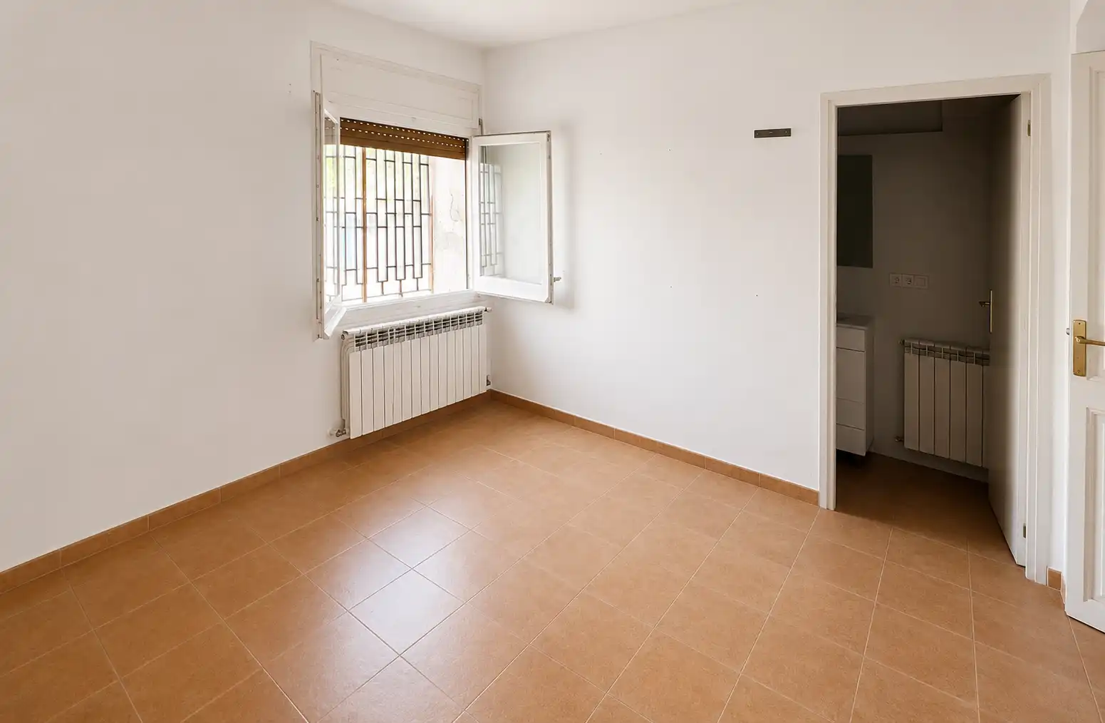Bedroom of Country homes for sale in Vacarisses  with Heating, Private garden and Oven