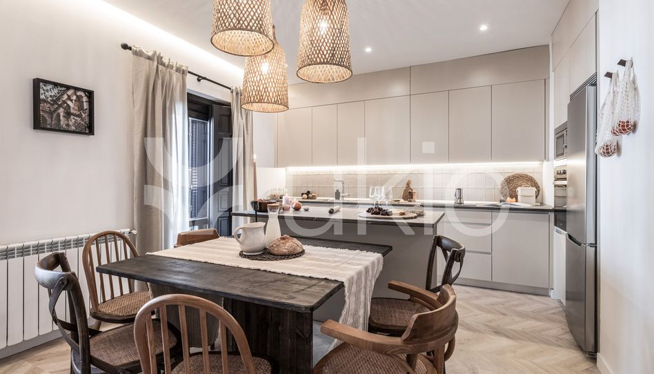 Apartamento de alquiler en Calle de Luchana, Trafalgar - Imagen 4