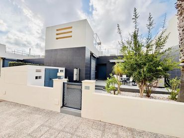 Casa a schiera con piscina in vendita a Orihuela Costa