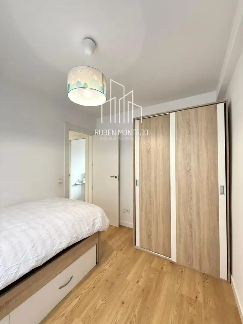 Bedroom of Flat for rent in Terradillos  with Air Conditioner, Heating and Terrace