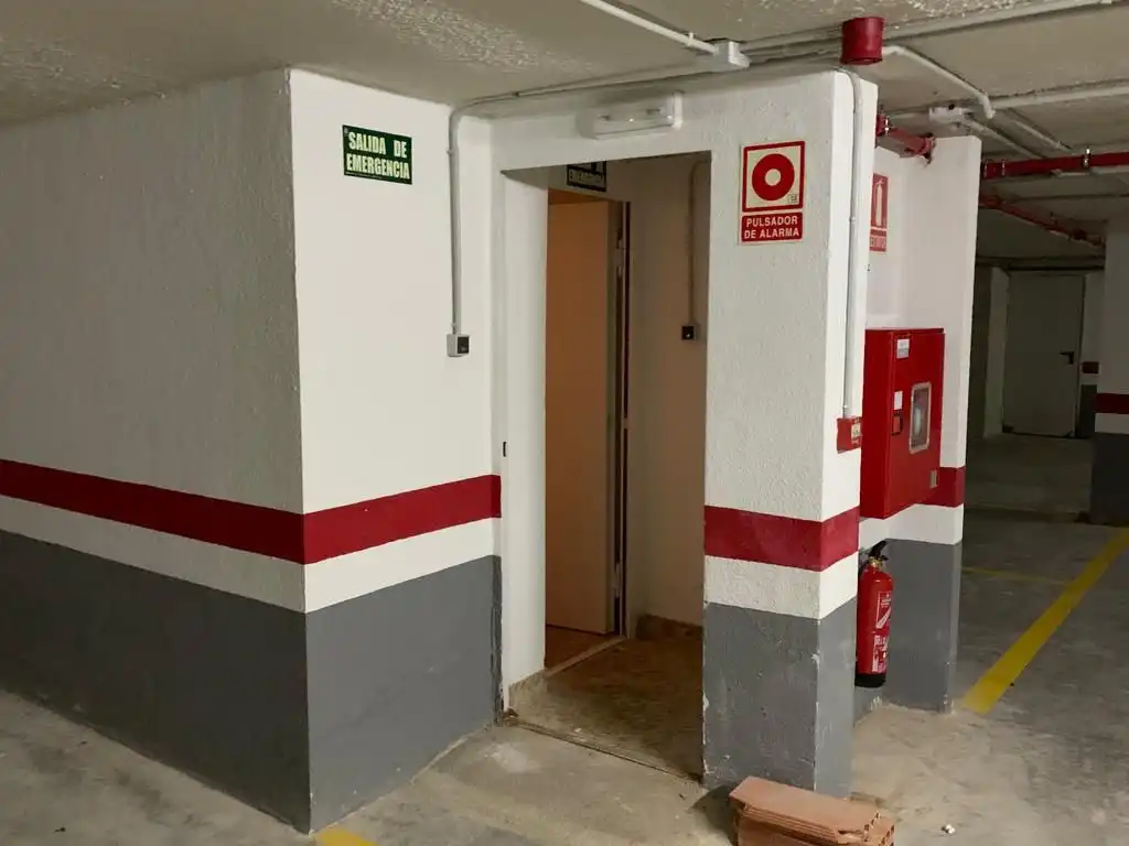 Einzelparkplatz mit Aufzug zum Verkauf in Carrer de Sant Joan 1, imagen 6