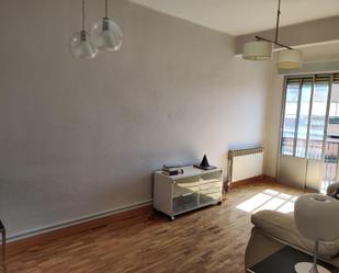 Living room of Flat for sale in Valladolid Capital  with Heating