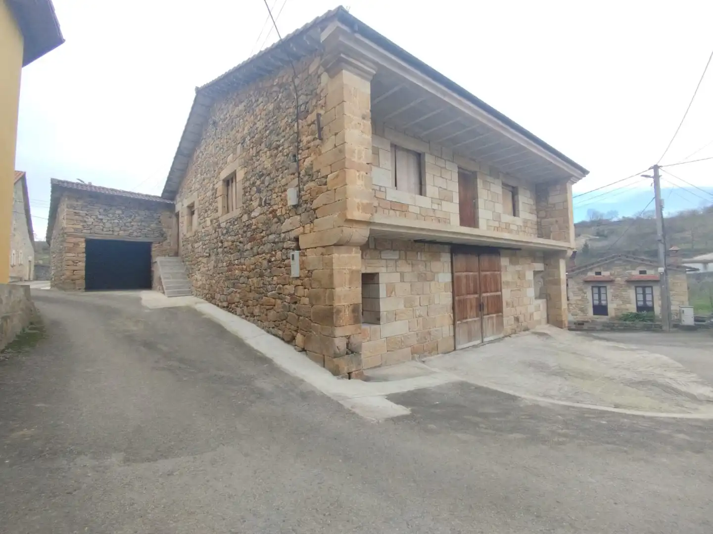 Vista exterior de Casa o chalet en venta en Villafufre con Jardín privado y Balcón