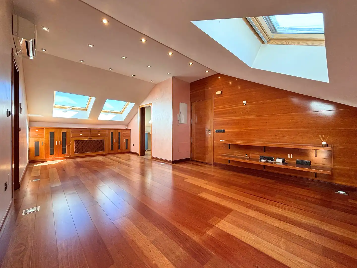 Attic for sale in Colmenar Viejo  with Air Conditioner, Heating and Terrace
