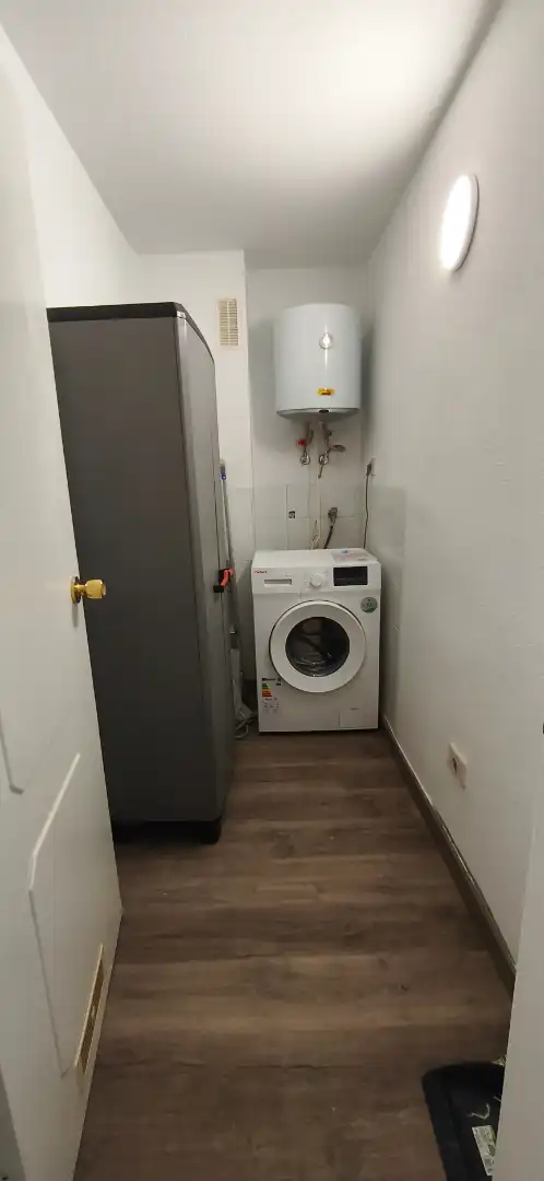 Bathroom of Flat for rent in San Cristóbal de la Laguna  with Oven, Washing machine and Balcony