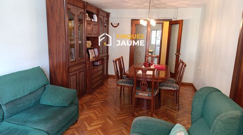 Foto 5 de Piso en venta en De Ronda, Joc de la Bola - Camps d'Esports, Lleida Capital
