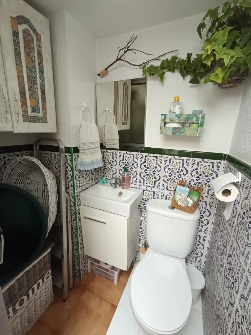 Bathroom of Detached homes for sale in Jaén  with Air Conditioner, Terrace and Furnished