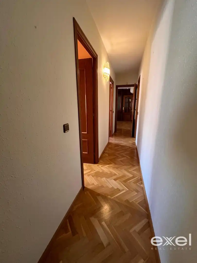 Flat for sale in Sant Joan Despí  with Air Conditioner, Heating and Terrace