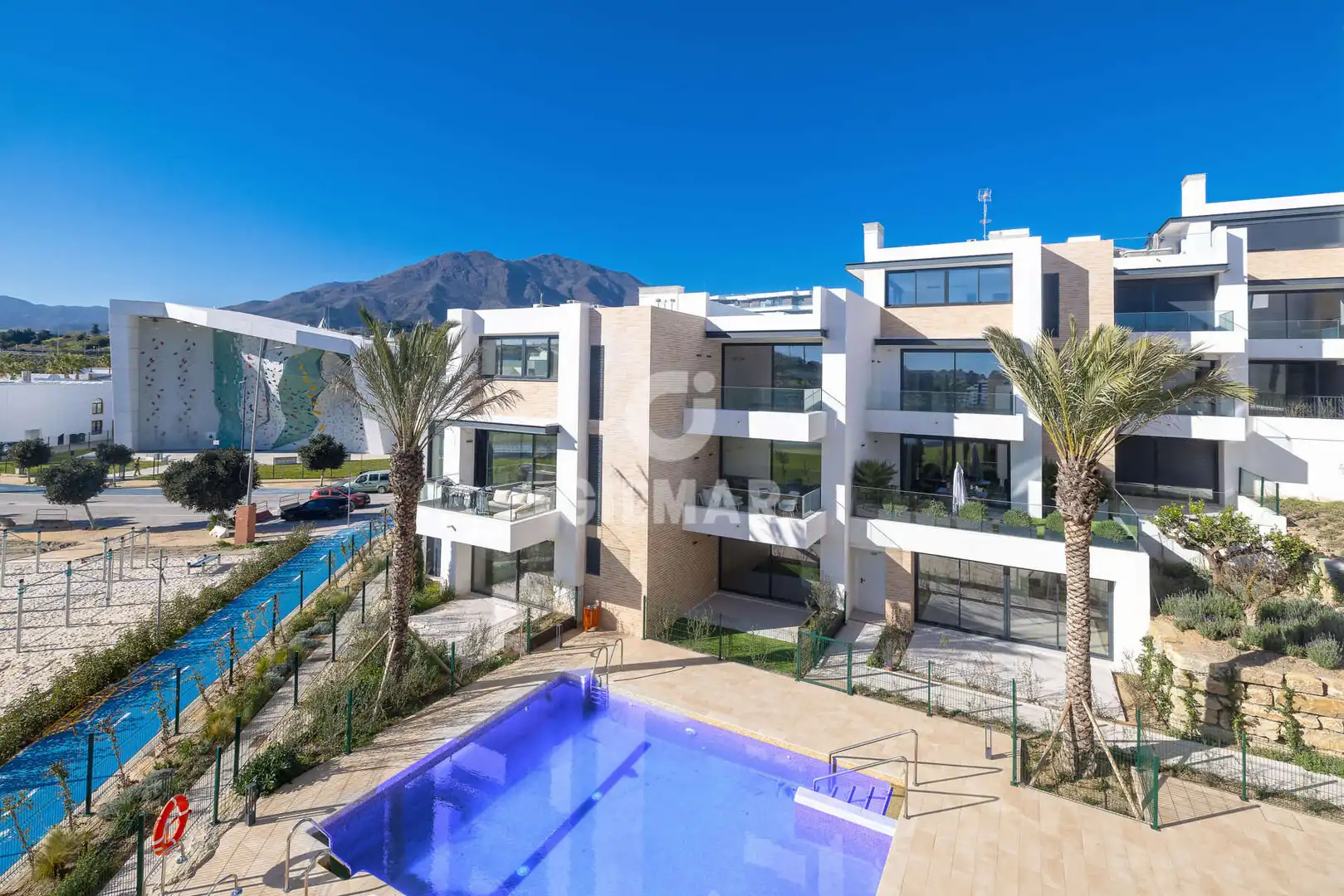 Penthouse mit Terrasse zum Verkauf in Estepona Pueblo