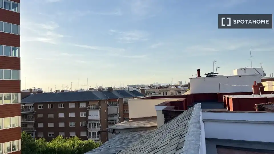 Appartamento con terrazza in affitto a Chamberí, imagen 14