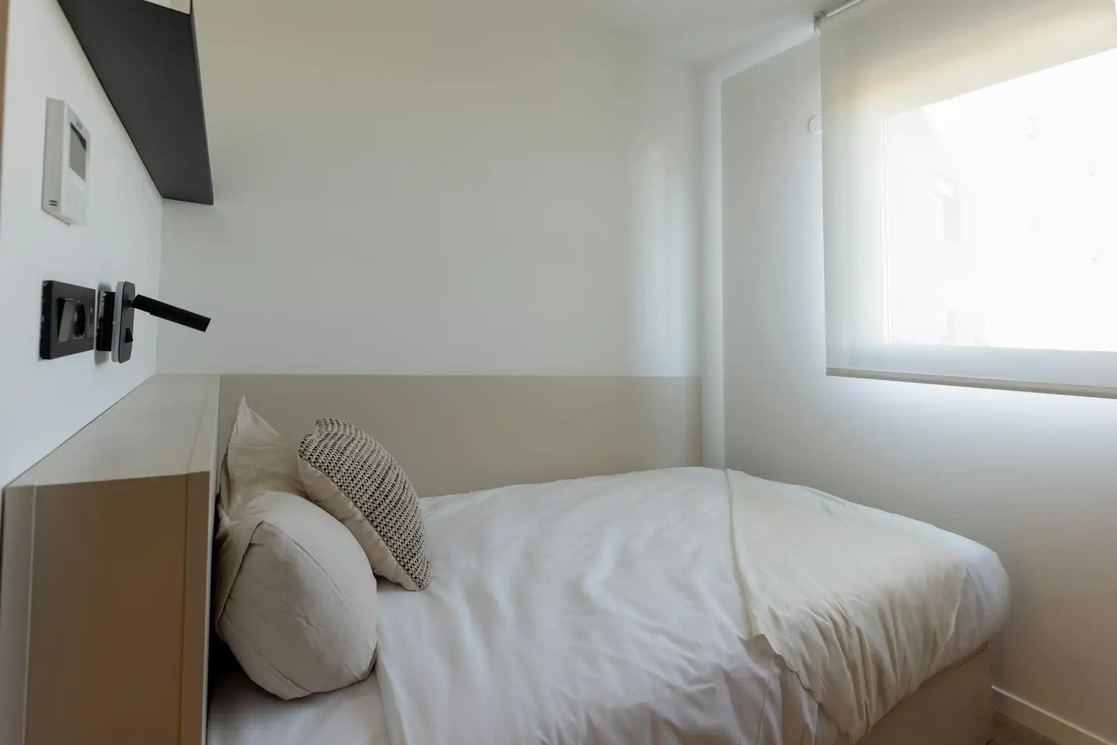 Schlafzimmer von Gebäude zur Miete in Madrid