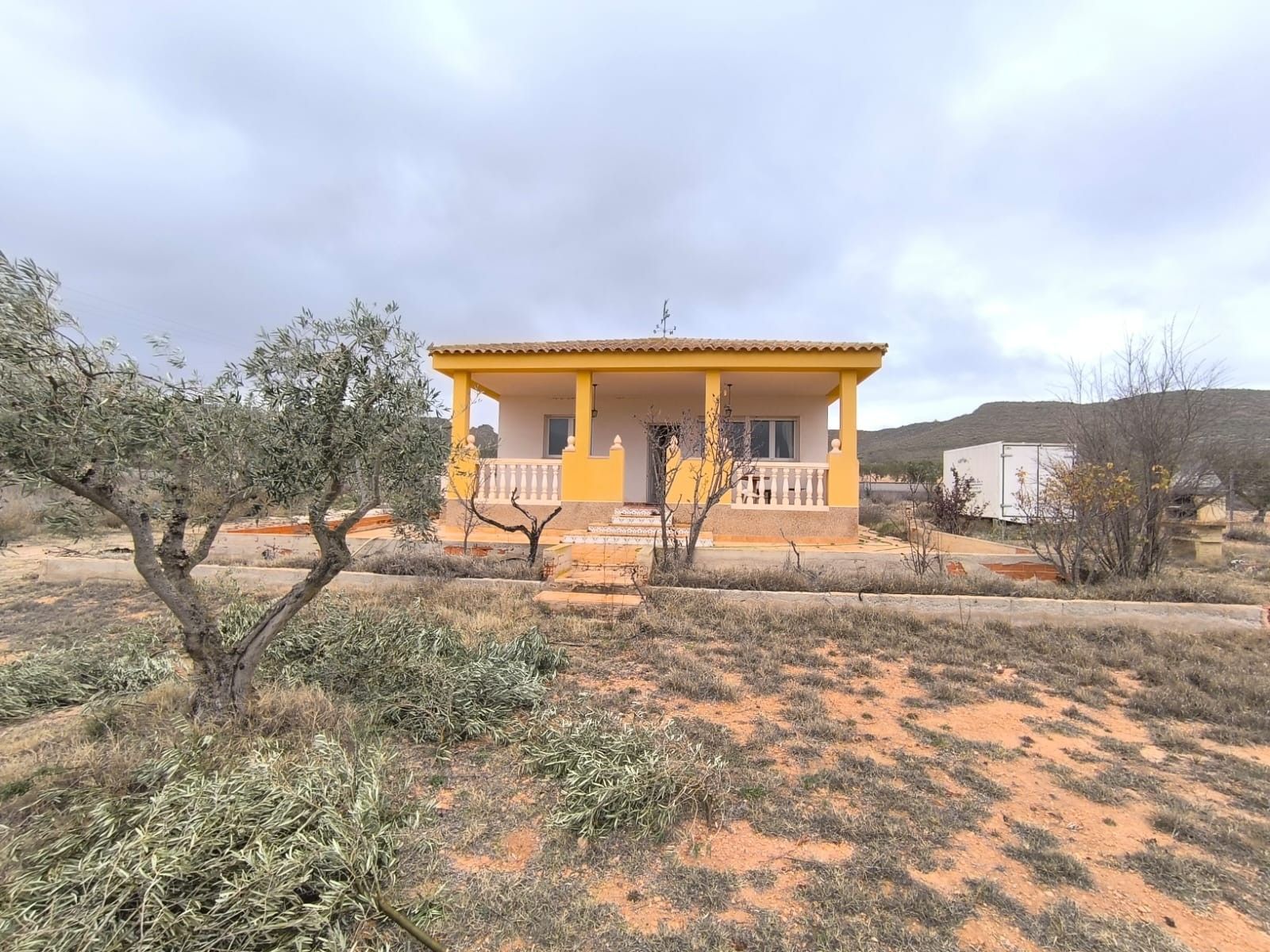 Exterior view of House or chalet for sale in Yecla  with Terrace, Furnished and Internet