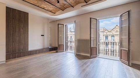 Joya reformada en el Quadrat dOr, Barcelona, Bild 3