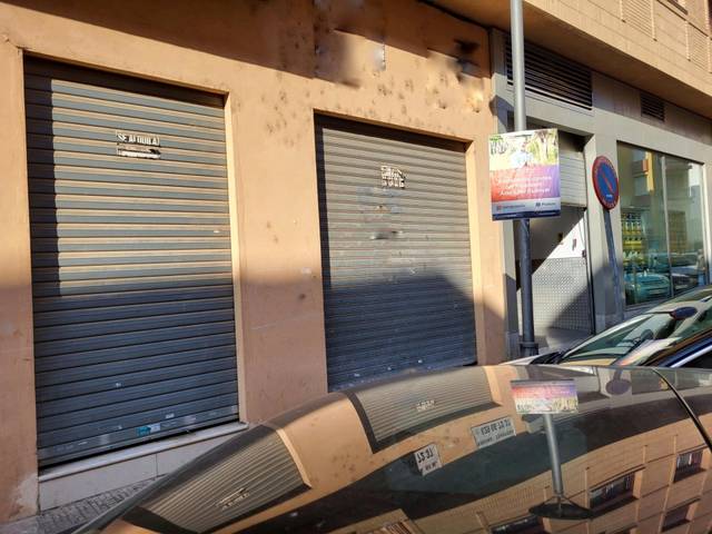 Local comercial en Venta en  DOCTOR JOAN PESET en Picassent