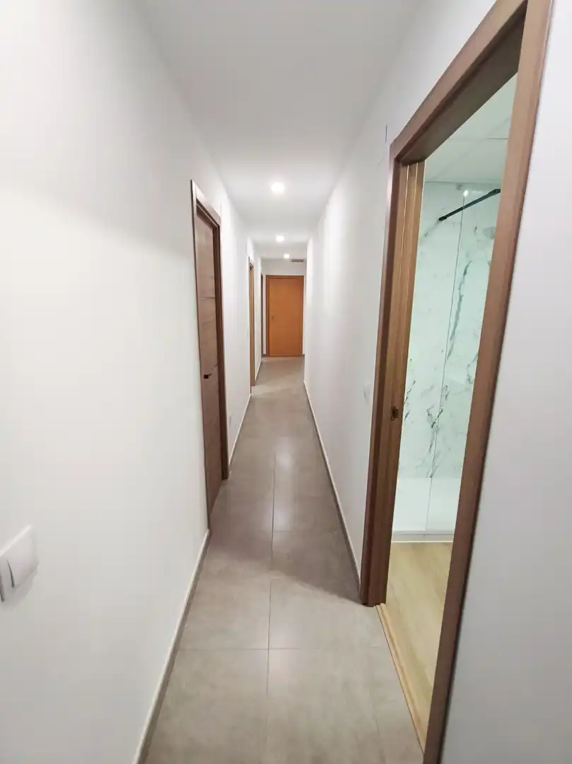 Piso con terraza en venta en L'Alcúdia, imagen 5