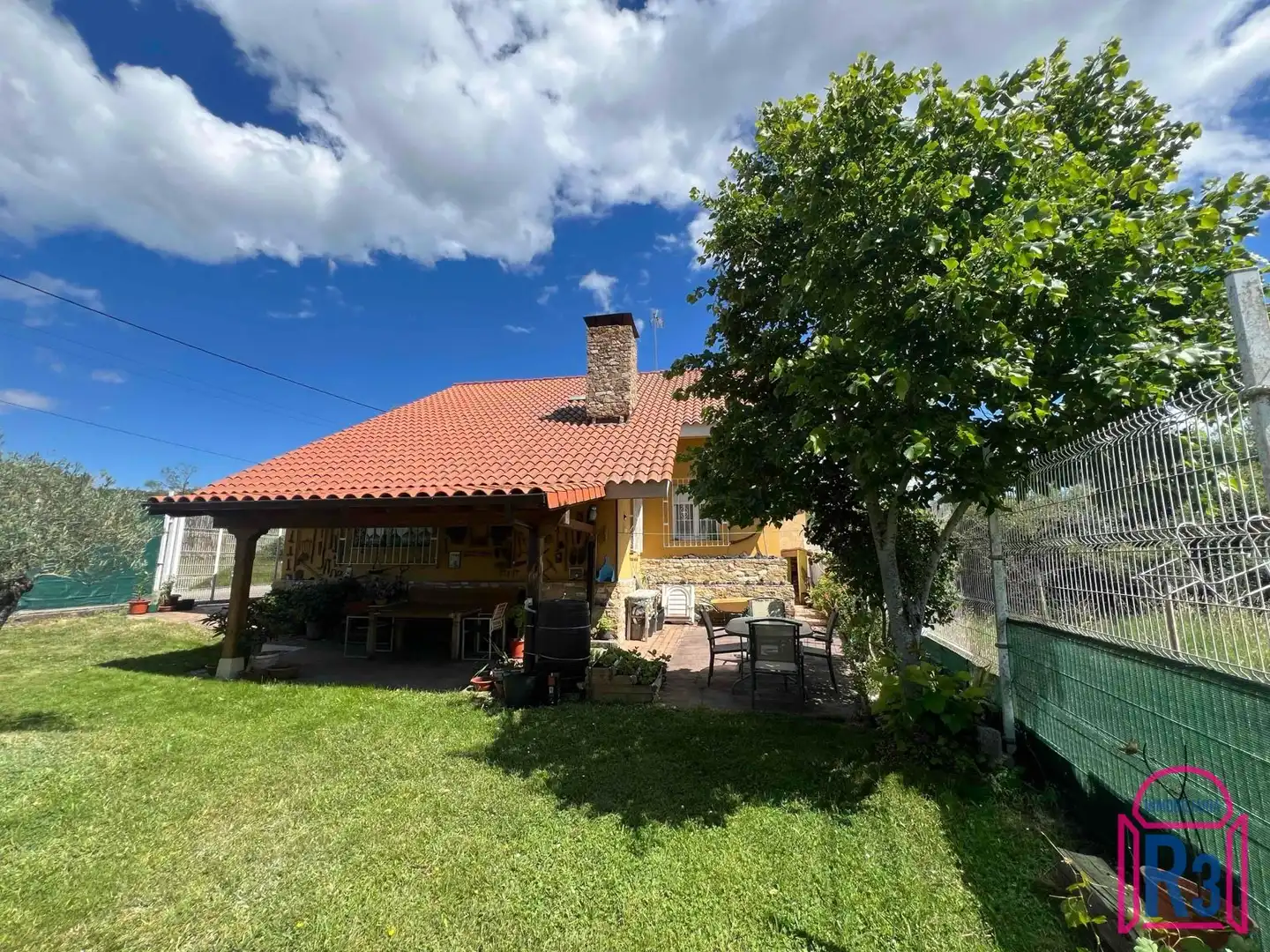 Jardín de Casa o chalet en venta en Carrocera con Calefacción, Jardín privado y Amueblado