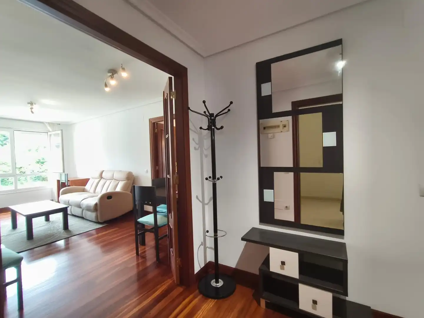 Piso de alquiler en Entrambasaguas con Calefacción, Jardín privado y Terraza