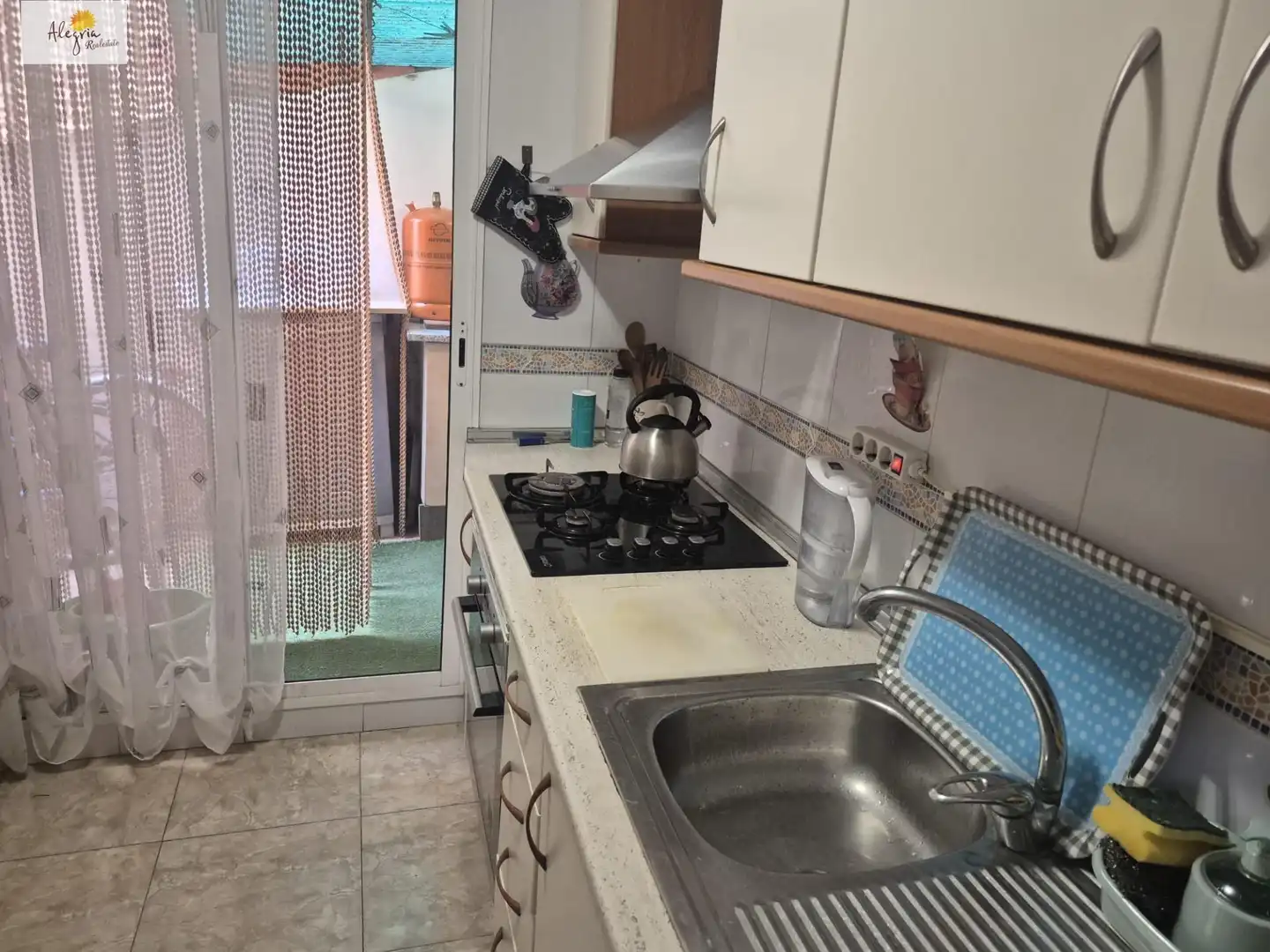 Cuina de Pis en venda en Valencia amb Aire condicionat, Moblat i Balcó