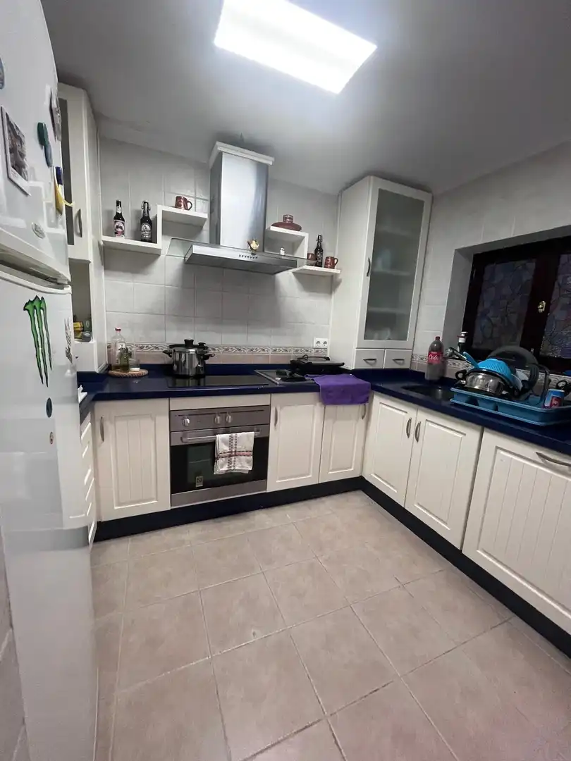 Kitchen of Houses for sale in Mairena del Alcor