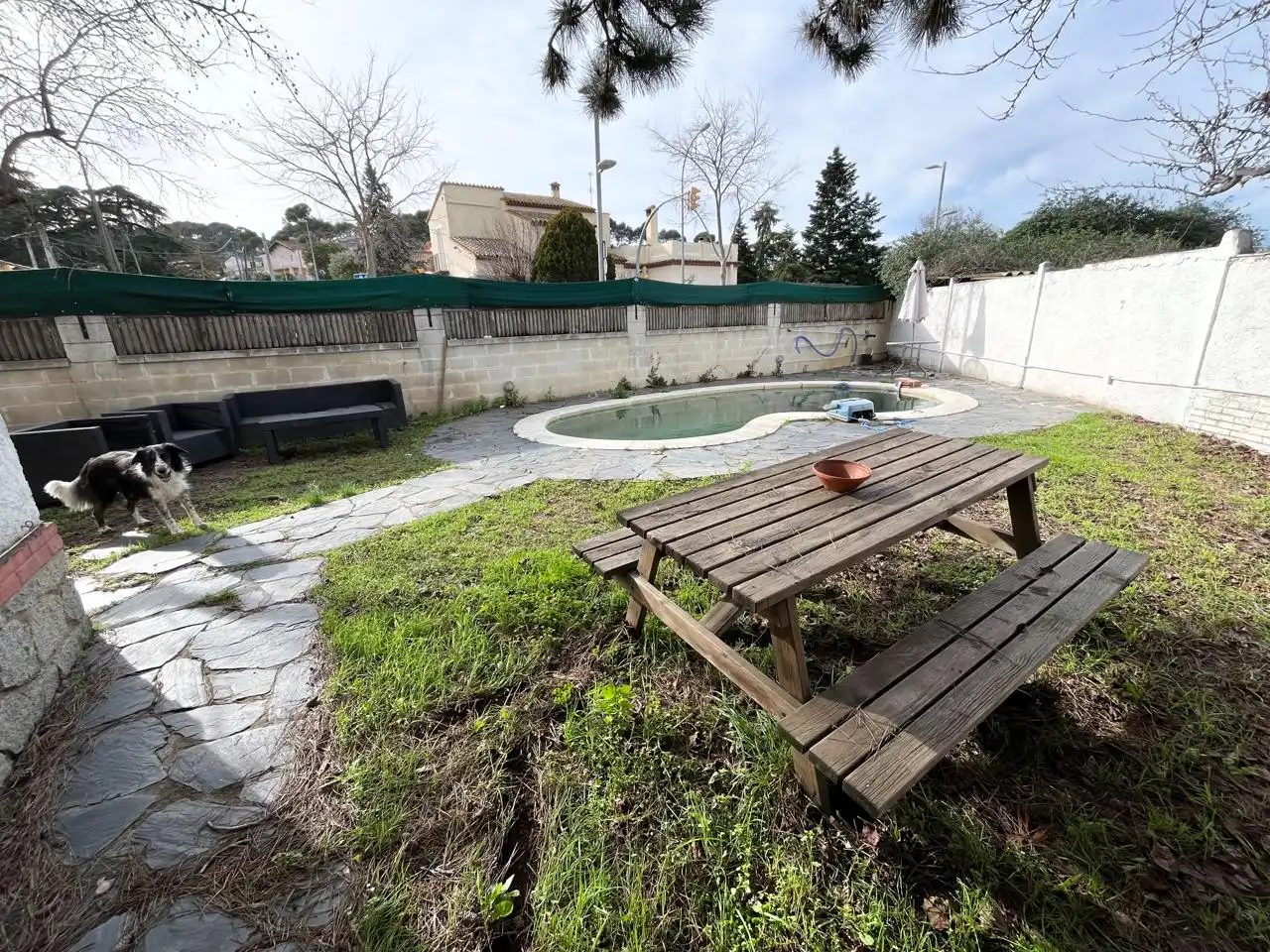 Swimming pool of Houses for sale in Montcada i Reixac  with Air Conditioner, Heating and Private garden