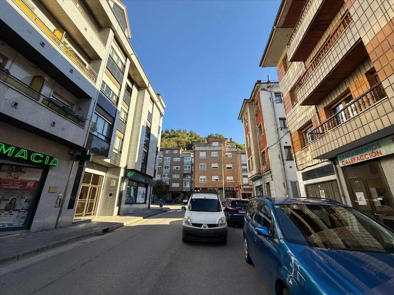 Vista exterior de Pis en venda en Aller amb Calefacció i Parquet