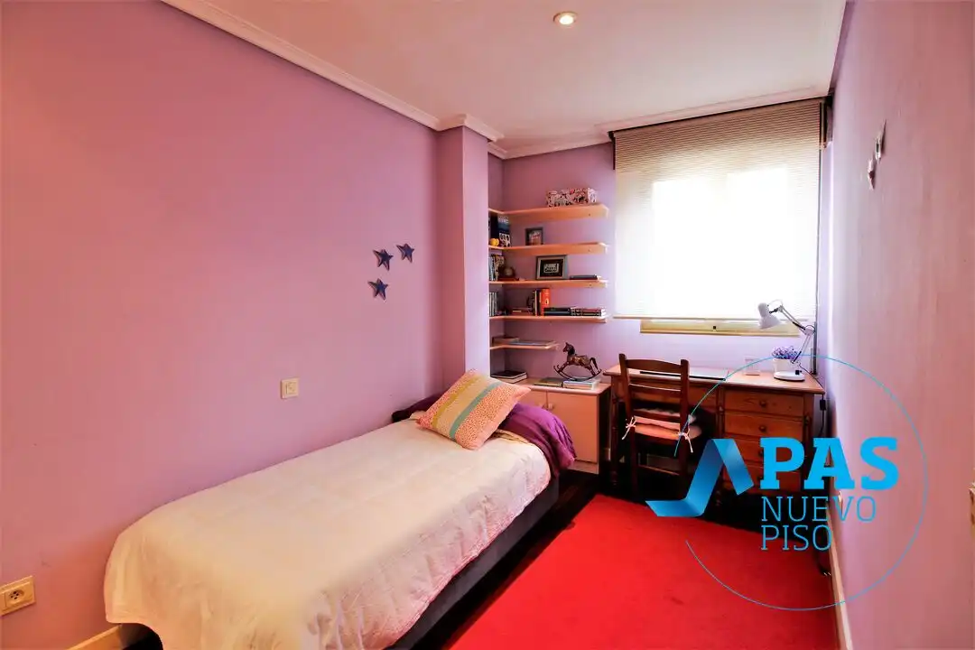 Habitación de Piso en venta en Santander con Calefacción, Terraza y Trastero