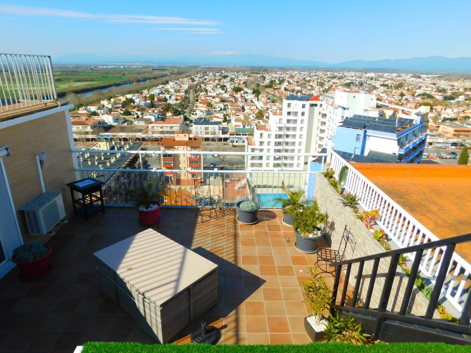 Terrace of Attic for sale in Empuriabrava  with Terrace
