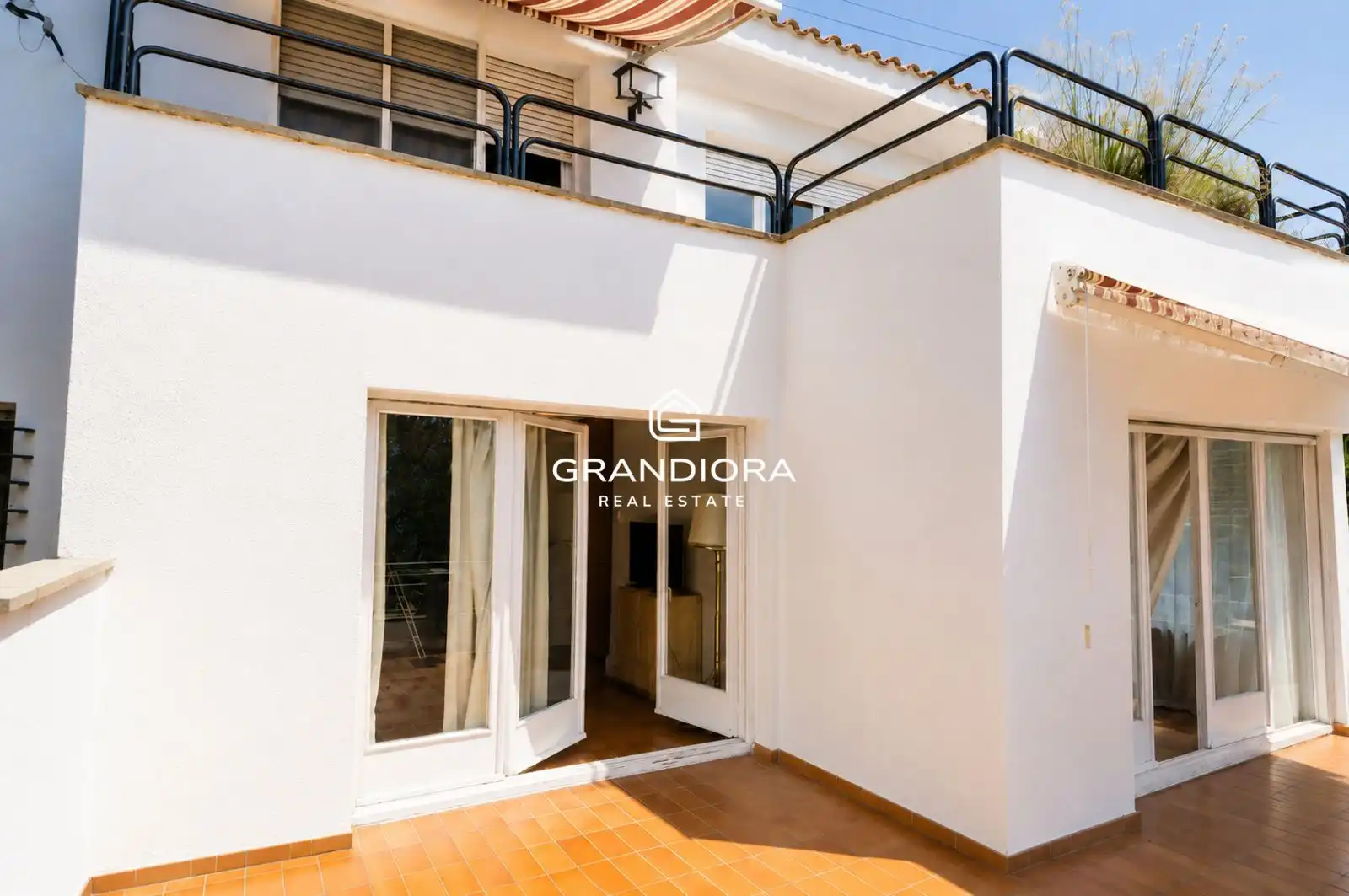 Terrassa de Casa o xalet en venda en Mataró amb Terrassa i Piscina