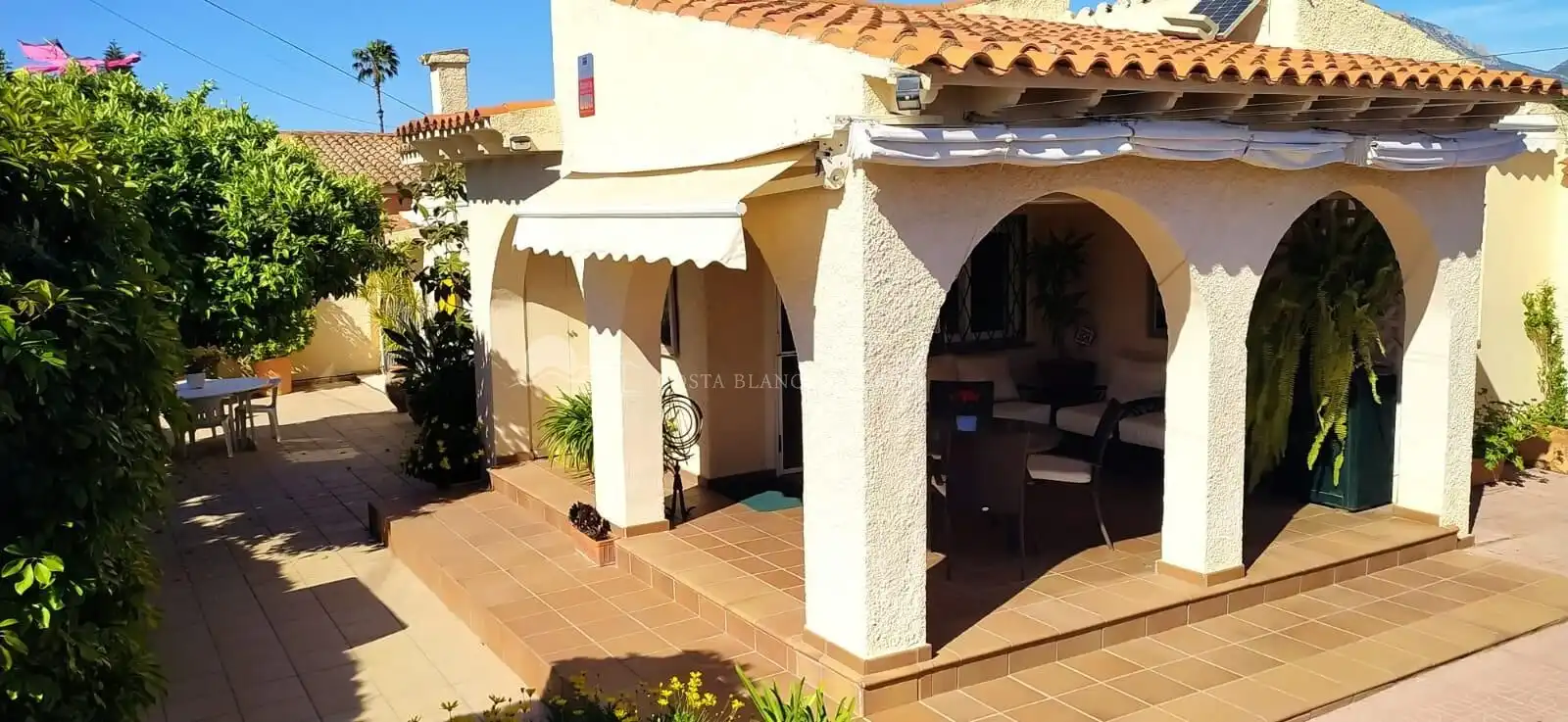 Casa pareada con jardín en venta en L'Albir, imagen 2